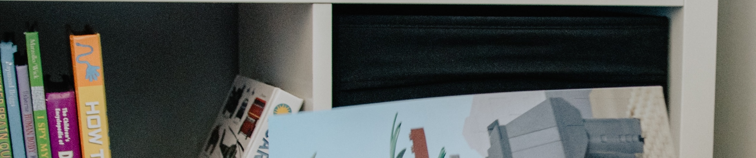 Bridges Consulting Group
加拿大移民监管协会认证公司
我们的团队专注于加拿大安大略省(ON),不列颠哥伦比亚省(BC)和阿尔伯塔省(AB)的留学申请服务。